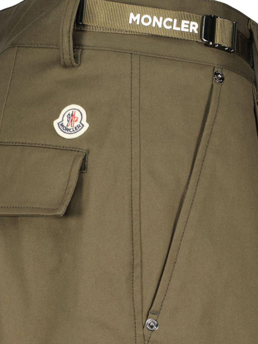 pleated logo patch trousers K20912A00026 598R183C MONCLER
