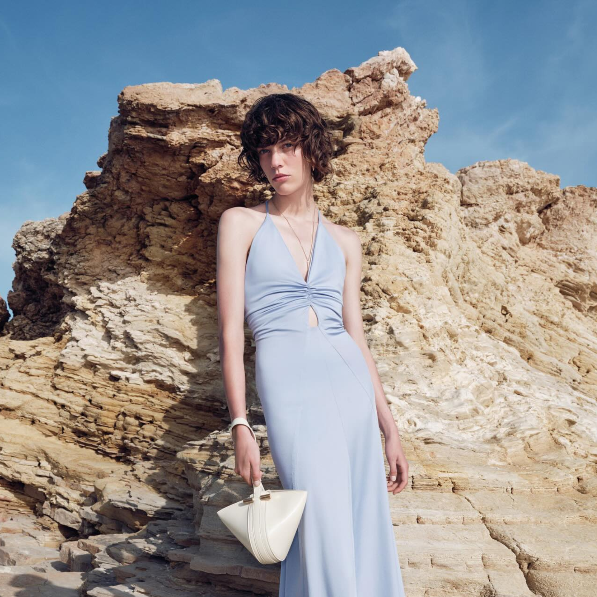 The Season of the Dress: Lightness, Femininity & the Freedom to Flow
