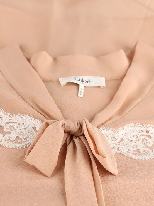 Tie-front gathered blouse in silk georgette & lace CH26AHT38002 6H7 CHLOÉ 