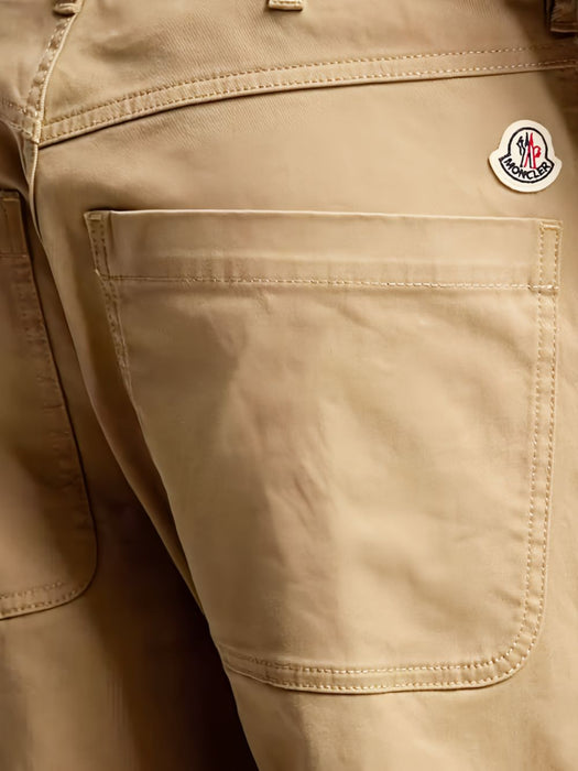 Logo-patch straight-leg trousers L2091 2A00030 598R1 206 MONCLER 