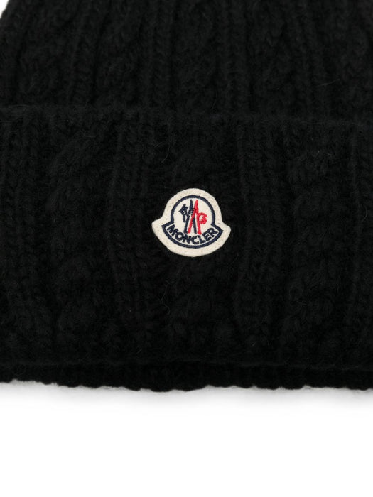 Cable-knit logo-patch beanie hat L2093 3B00031 - N0403 999 MONCLER 