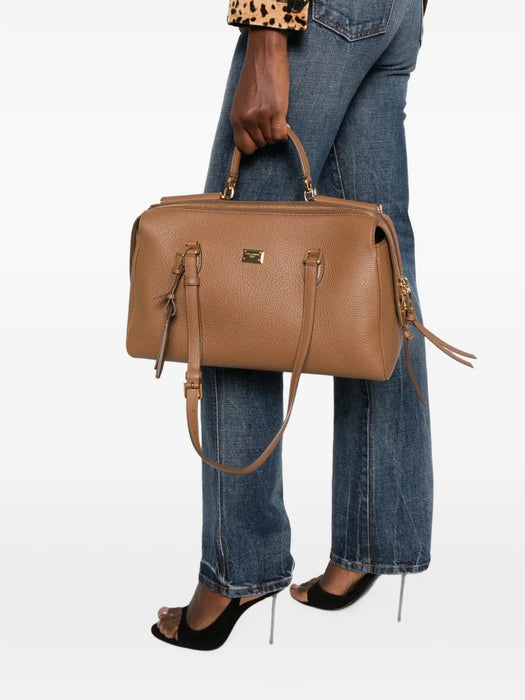 Logo-plaque pebbled-leather tote bag BB7844 A08418Z093 DOLCE & GABBANA 