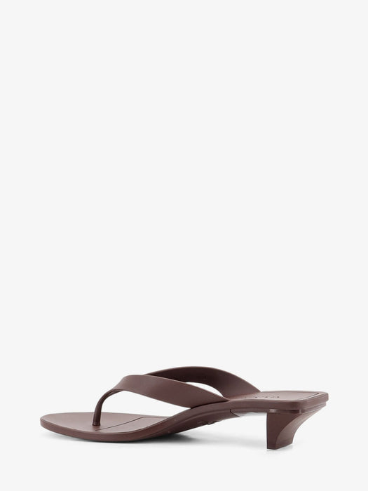 Vittoria thong sandals 869626 J87002007 GUCCI 