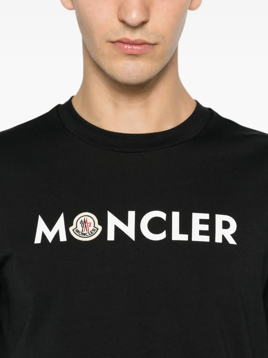 Logo-print T-shirt L2091 8C00051 89B8Q 778 MONCLER 
