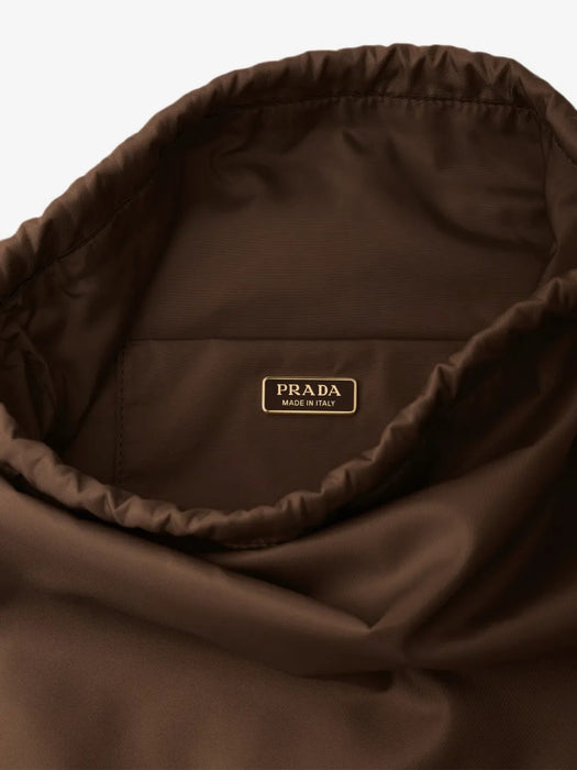 Wish Re-Nylon pouch 1NK01M 2HG6F0038 PRADA 