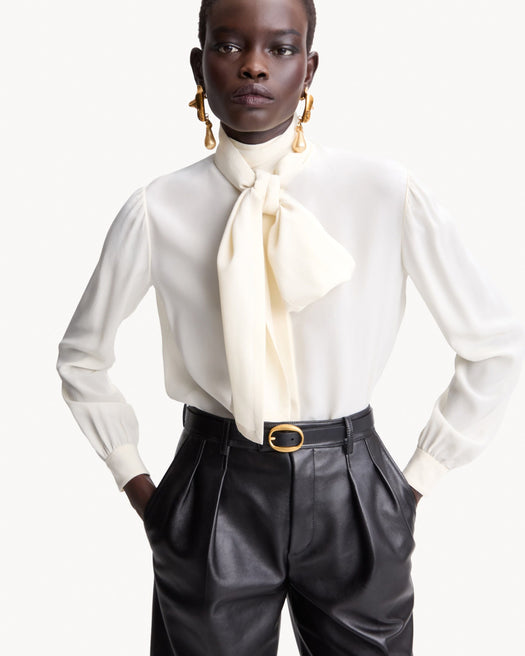 Lavallière blouse in silk crepe de chine A0020O Y100W9601 SAINT LAURENT 