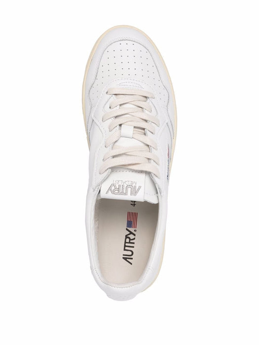 Medalist embroidered-logo low-top sneakers AULMLL15 WHITE WHITE AUTRY 