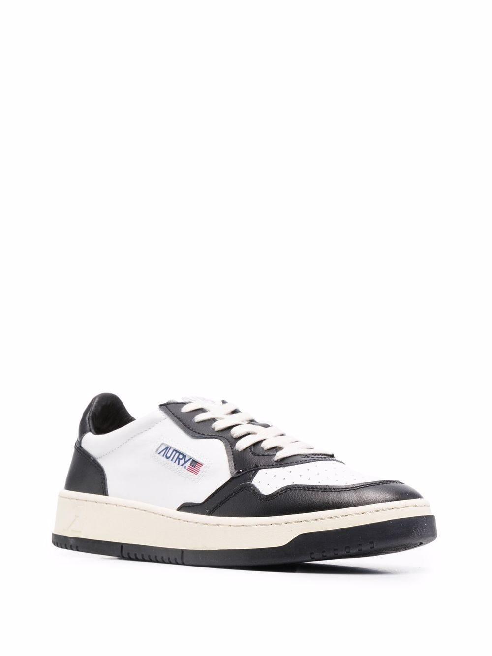 Medalist low-top sneakers AULMWB01 WHITE BLACK AUTRY 