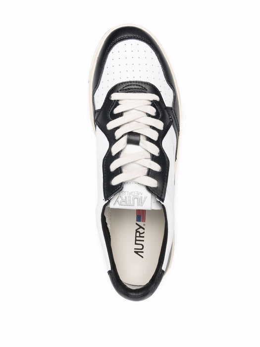 Medalist low-top sneakers AULMWB01 WHITE BLACK AUTRY 
