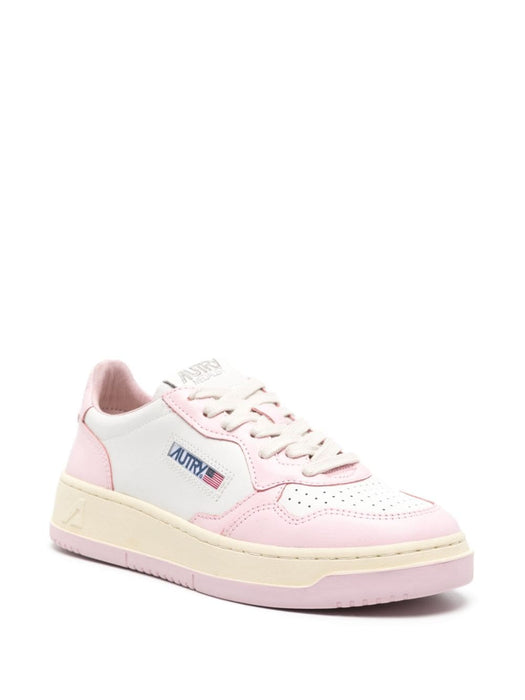 Medalist Low sneakers AULWWB37 BLUSH BRIDE AUTRY 
