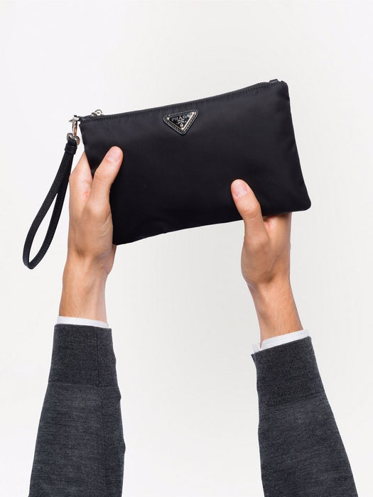 triangle-logo Re-Nylon pouch 2NH004 2DMHF0002 PRADA 