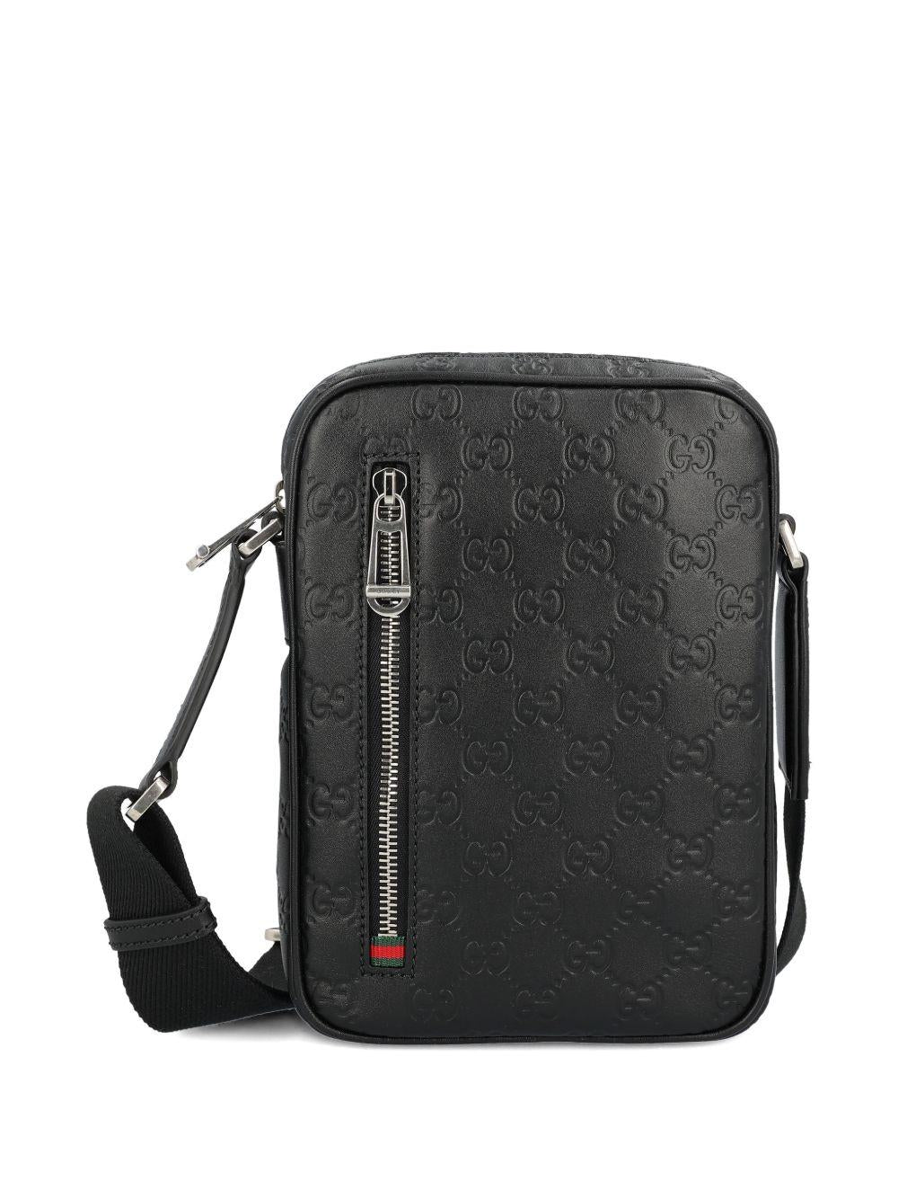 GG Emblem embossed shoulder bag 850238 AAFOM1053 GUCCI 