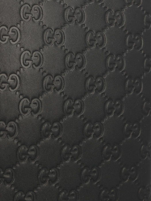 GG Emblem embossed shoulder bag 850238 AAFOM1053 GUCCI 