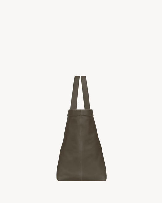 Y tote in leather 817602 AAEZ33212 SAINT LAURENT 