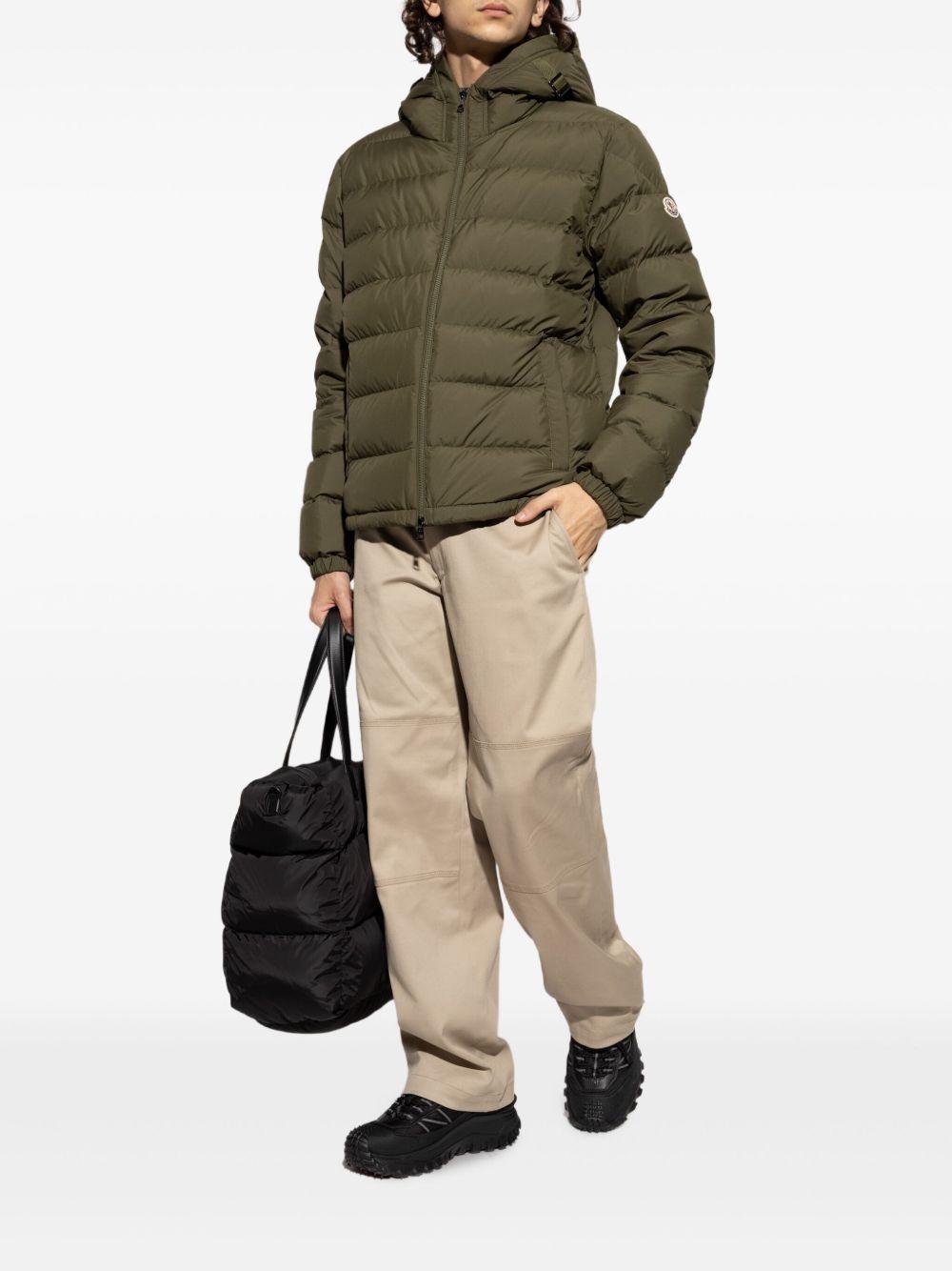 Laveraet hooded down jacket K20911A00228 597YW818 MONCLER 