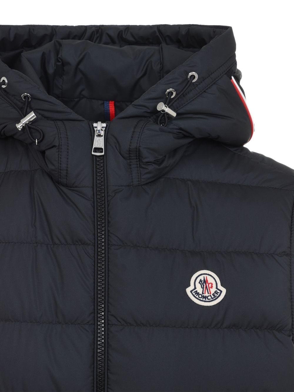 quilted hooded vest L10911A00019 597X2999 MONCLER 