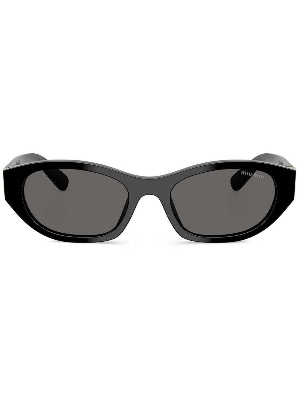 oval-frame sunglasses 400-MU A03S 16K08Z 53  MIU MIU 