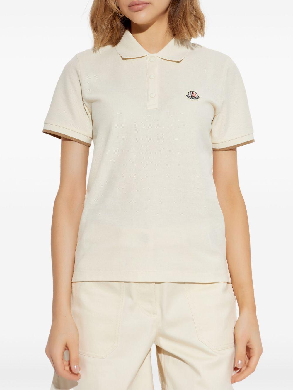 logo-patch piqué polo shirt<BR/><BR/> L10938A00004 84720034 MONCLER 