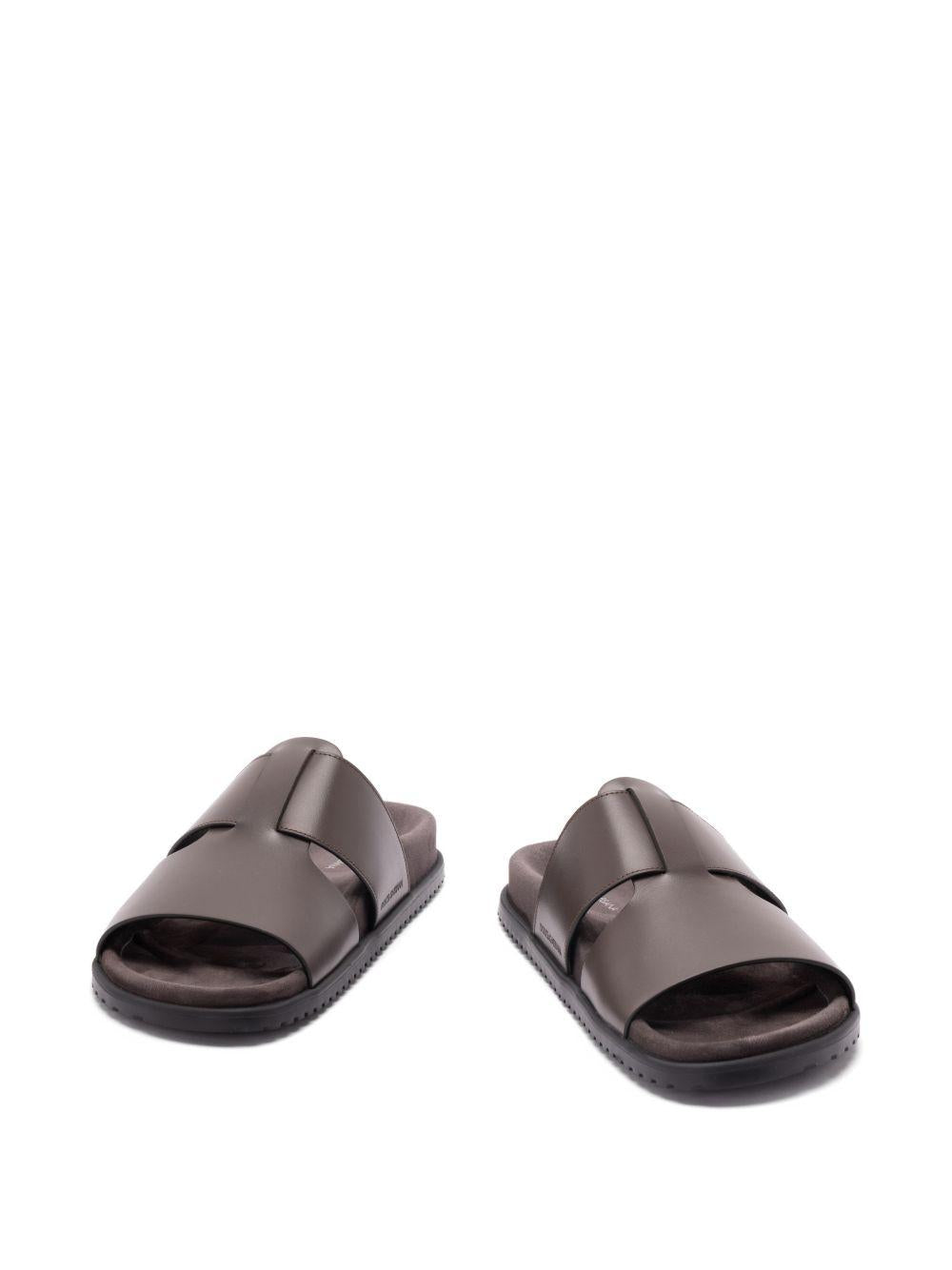 logo-detail sandals A80570 A011880081 DOLCE & GABBANA 