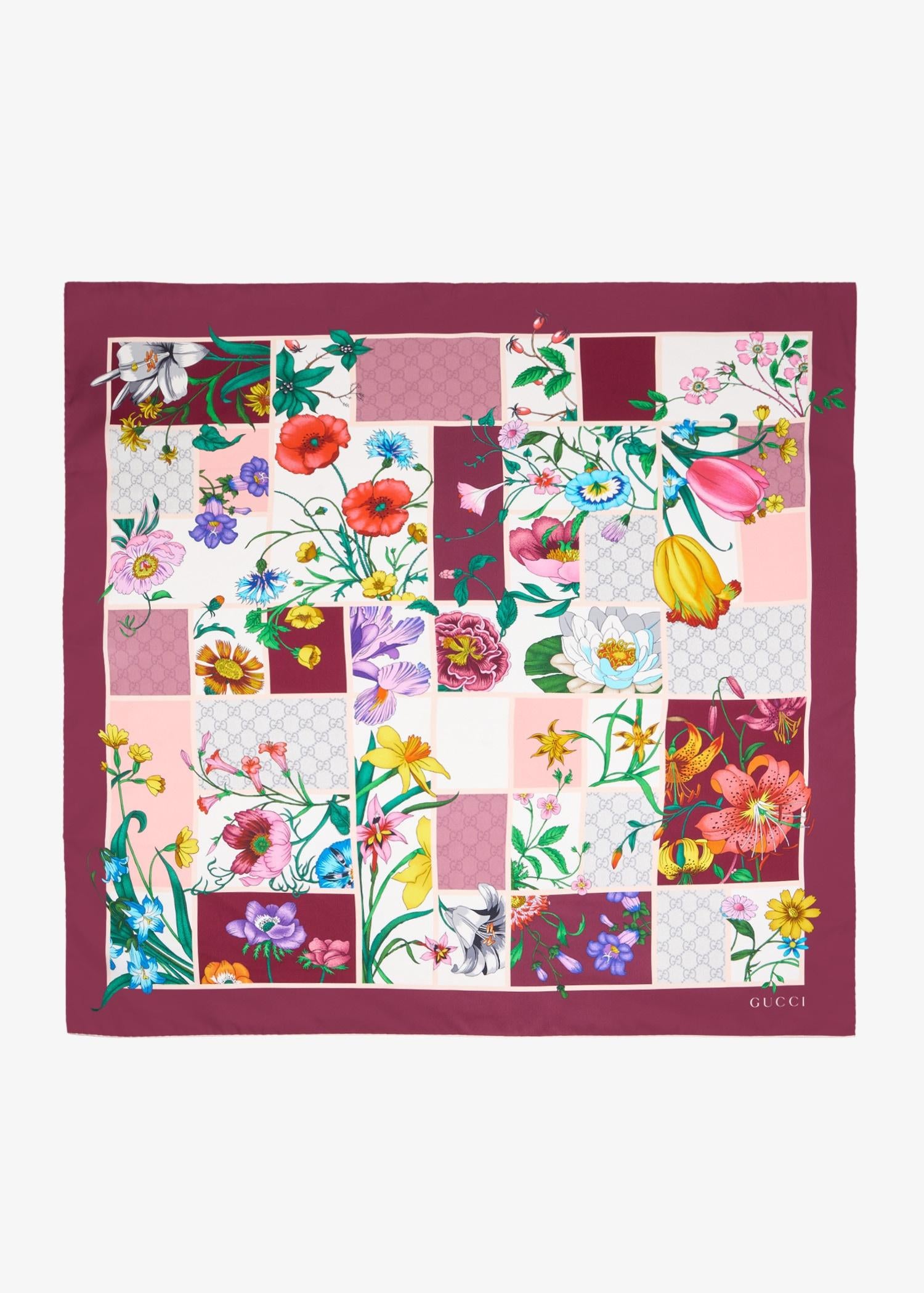 Printed silk twill carré 850107 3G0015472 GUCCI 