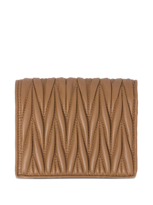 matelassé-quilted leather wallet 5MV204 AFPPF098L MIU MIU 