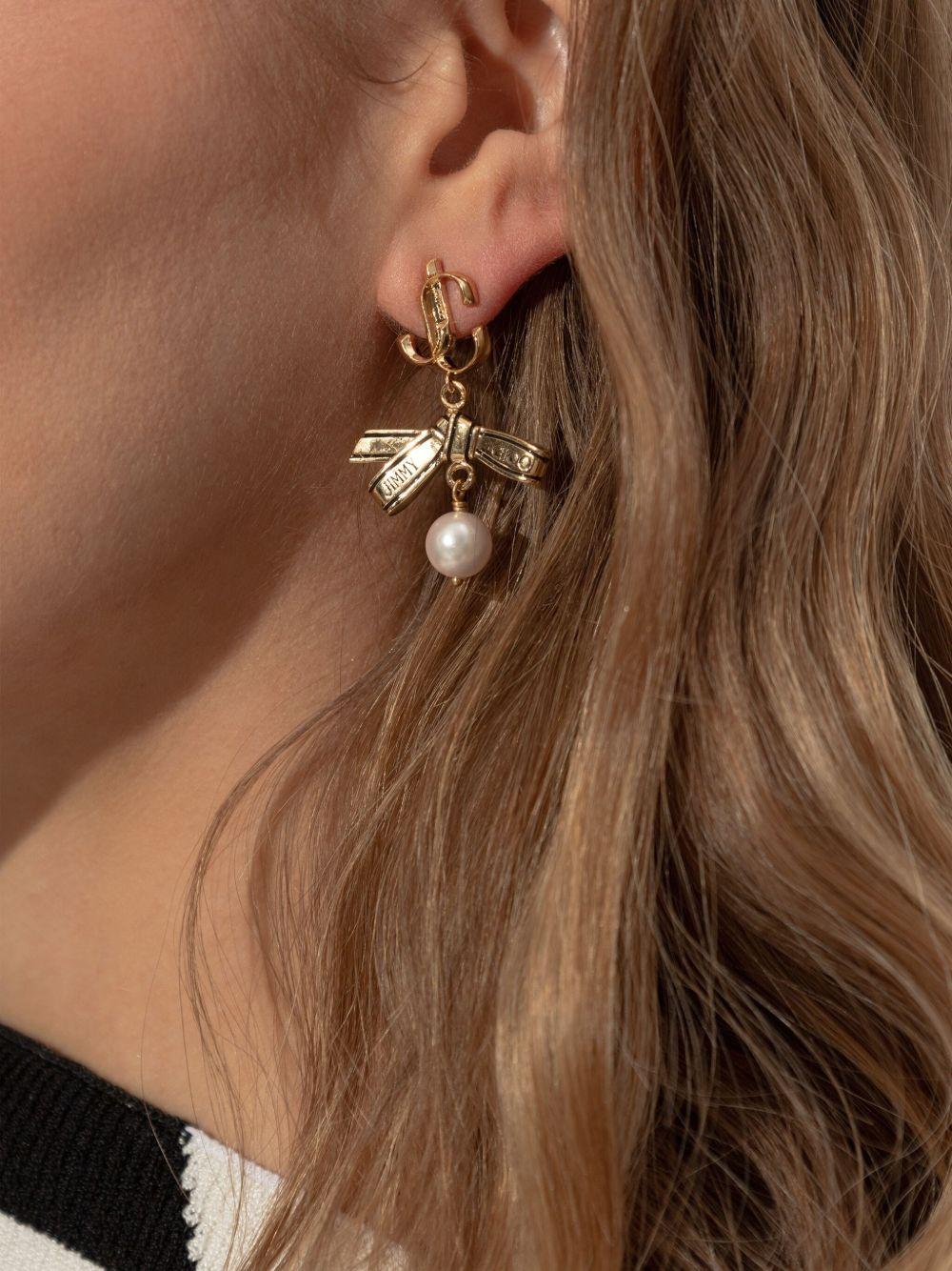 ribbon earrings RBN PEARL EARRING JKI GOLD/BLACK/WHITE JIMMY CHOO 