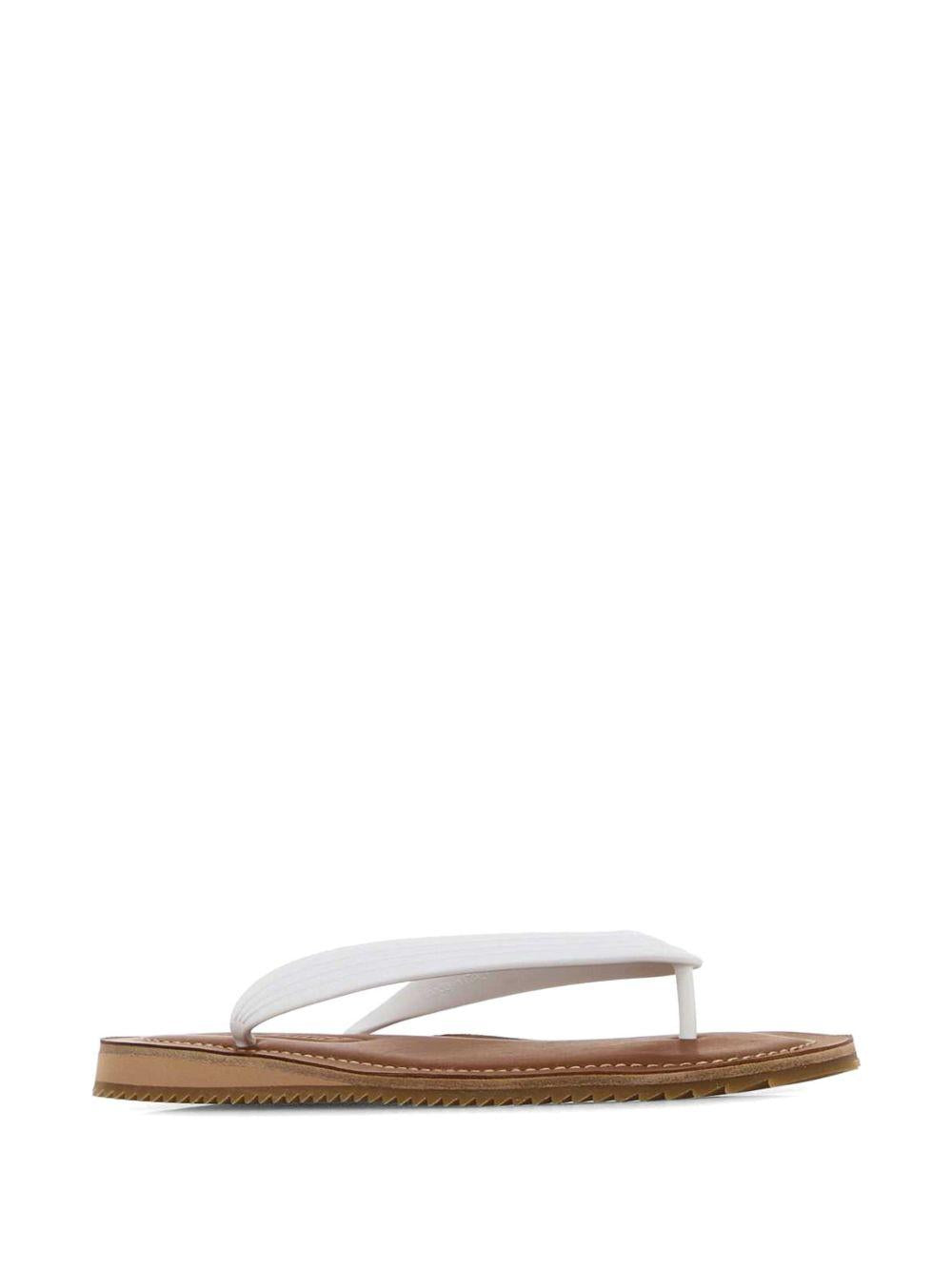 white flip-flops 5Y638E F 005 3ZMWF0009 MIU MIU 